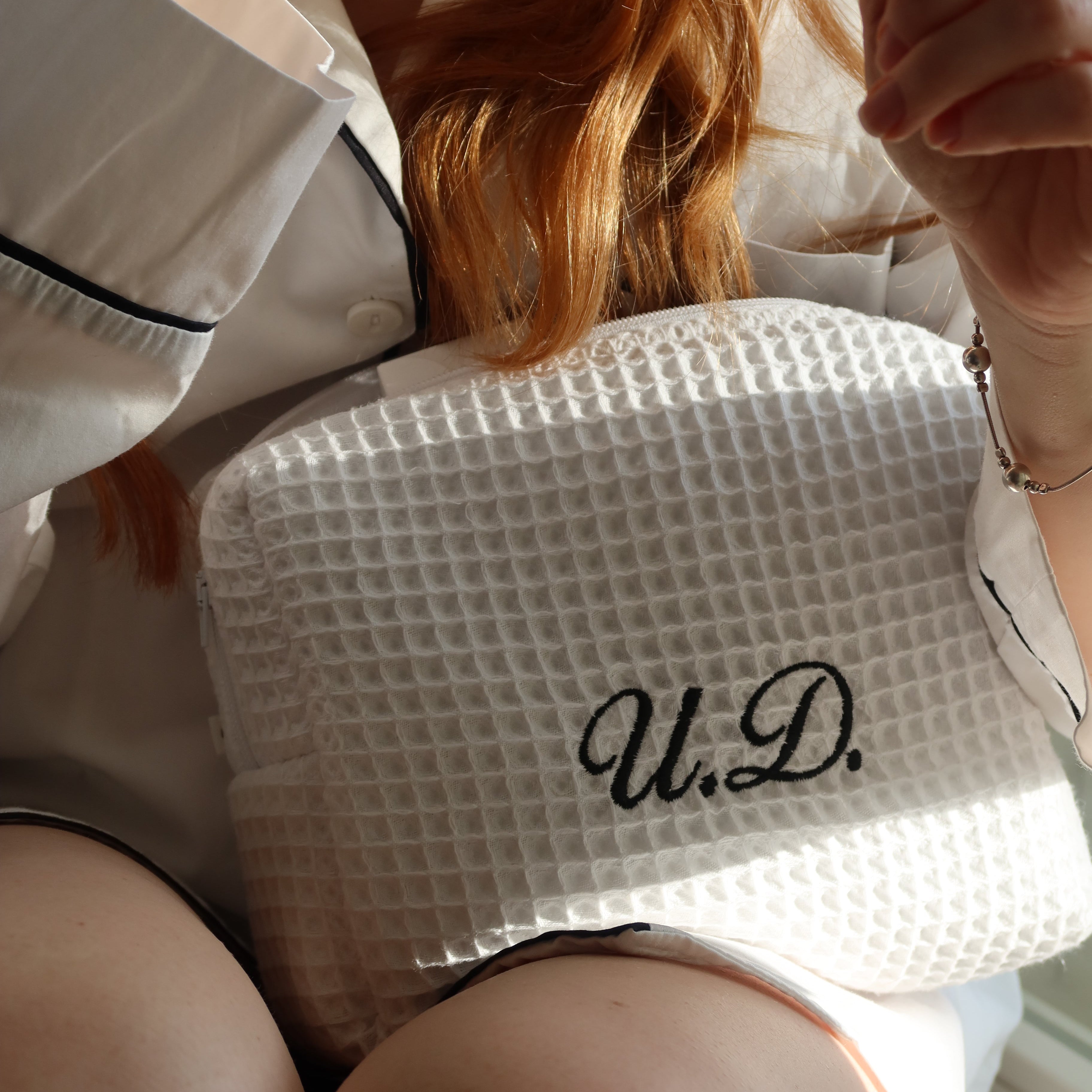 WAFFLE COSMETIC BAG
